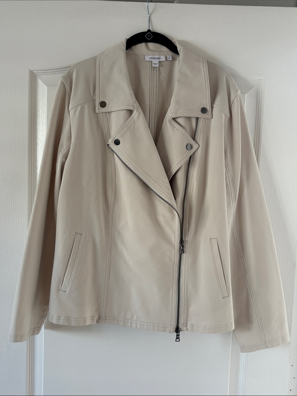 Chico's Light Cream Moto Style Jacket with Snap Details SZ XXL (Chico’s SZ4)